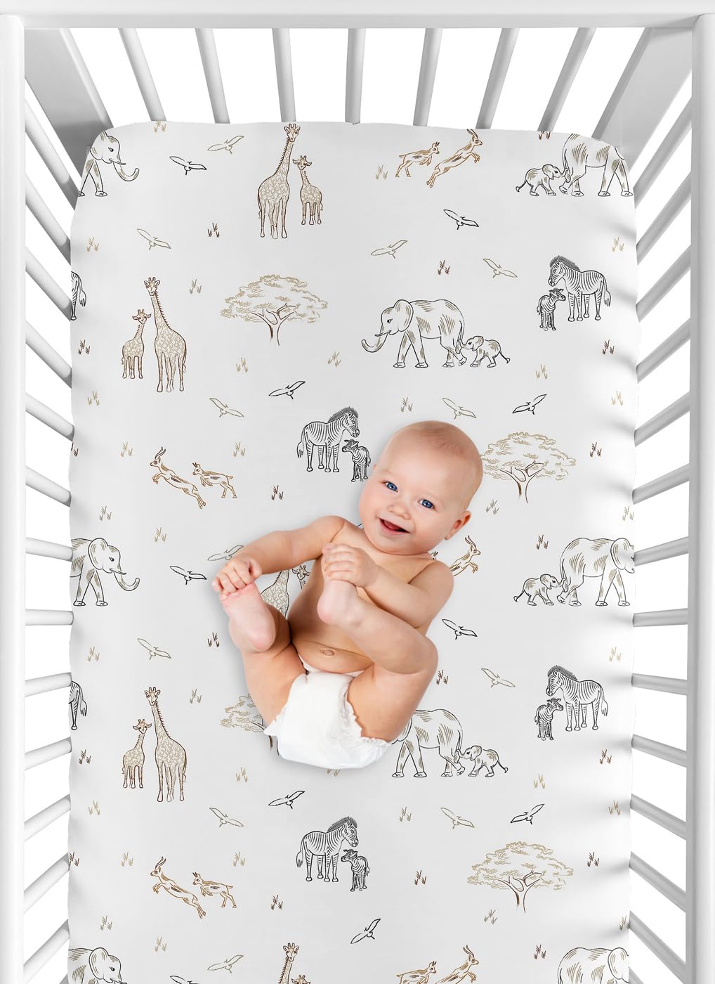 Sweet Jojo Designs elastic-edge crib sheet demonstrates secure fit