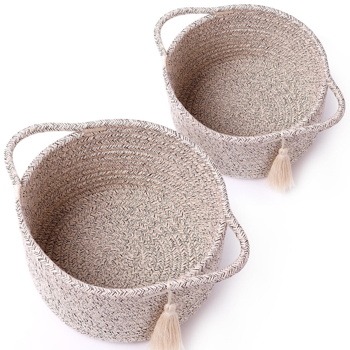 SweetMemo small gift baskets 2-pack in brown with ribbon for ready-to-gift presentation.