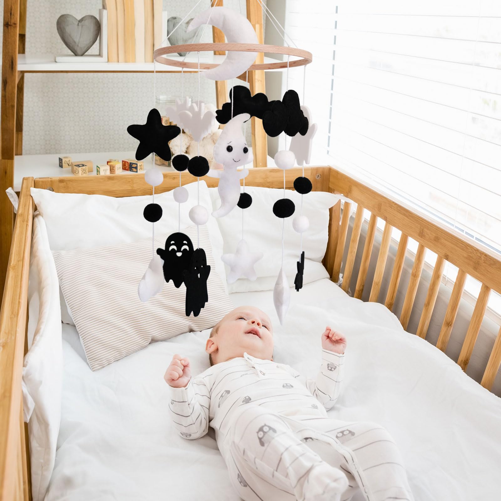 Sweety Baby Ghost Mobile pack-and-play-ready accessory for travel nurseries.