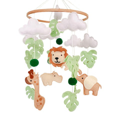 Sweety Baby Safari Mobile lion close-up for visual tracking and soothing bedtime ambiance