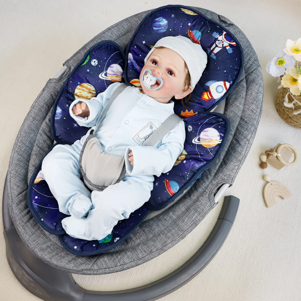 SWESEN travel-friendly cushion supports baby's body and head during outings.