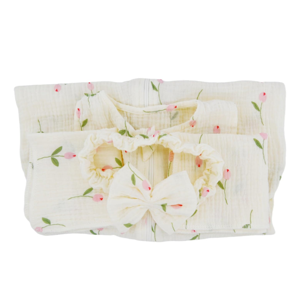 Synrroe sleep sack shows two-way zipper for easy diaper changes.