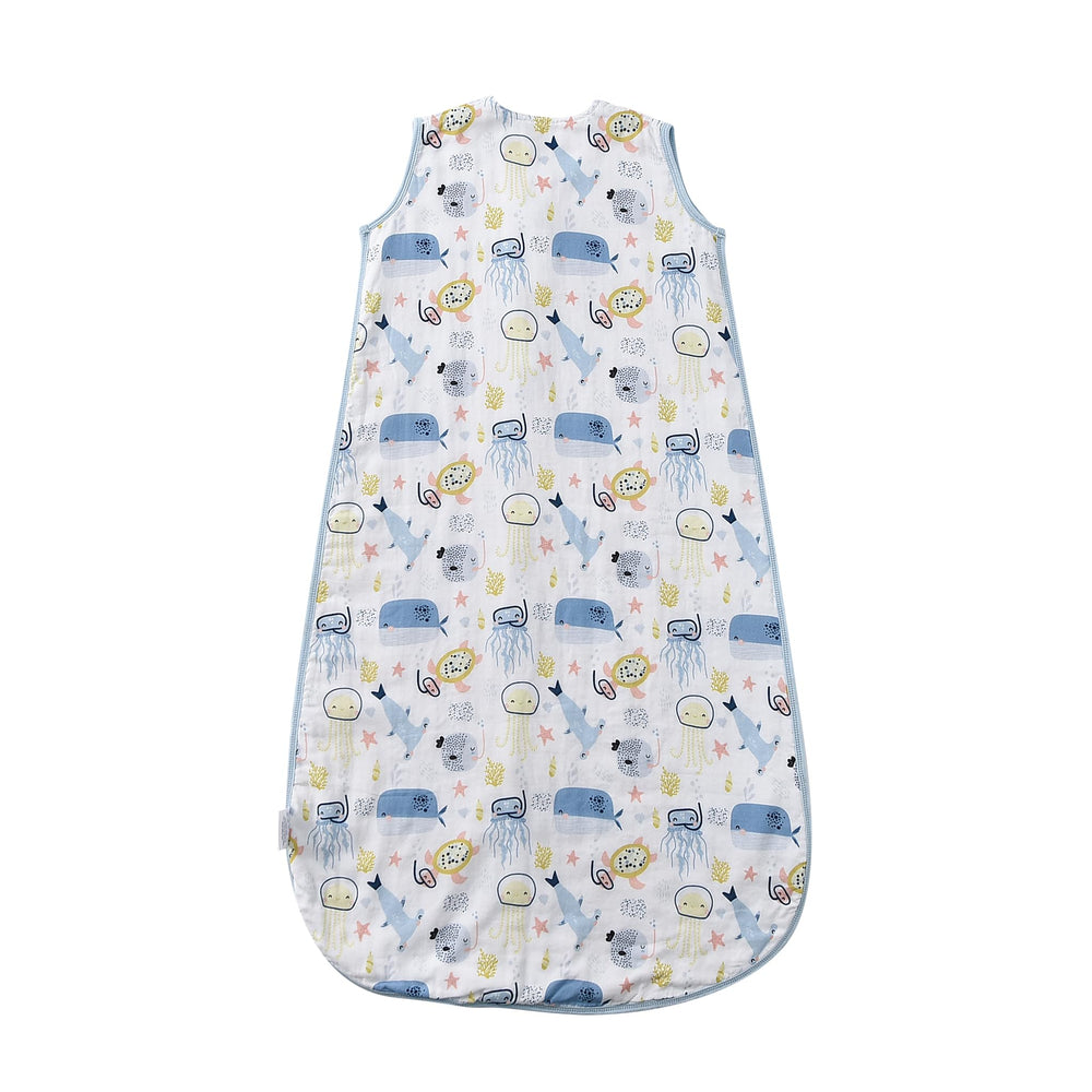 TADO MUSLIN crib and daycare use showcase versatile toddler-friendly wear.