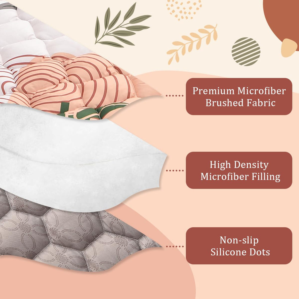 TADO MUSLIN deluxe padding highlights comfortable crawling and floor play sessions.