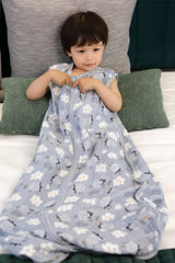 TADO MUSLIN four-layer-muslin close-up highlights soft texture and breathable comfort.