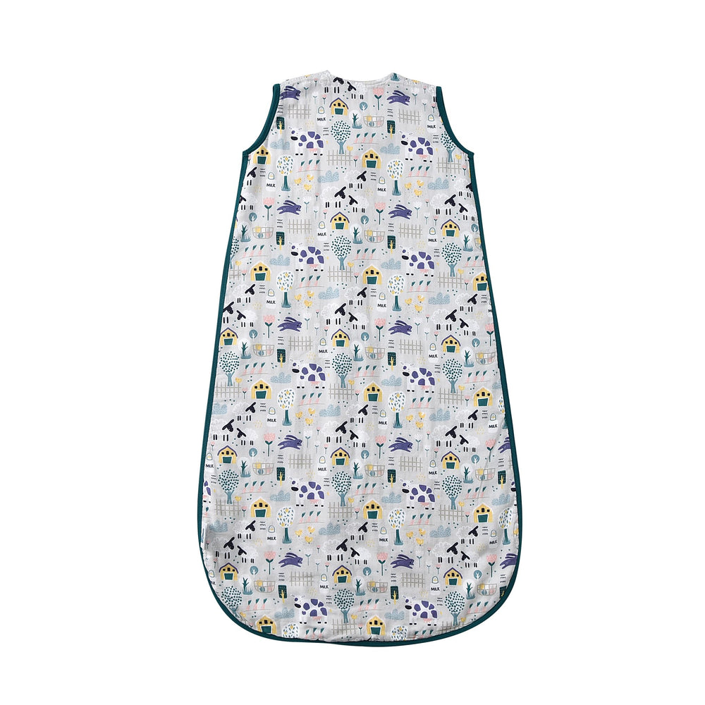 TADO MUSLIN soft-textured 4-layer muslin feels gentle on skin.
