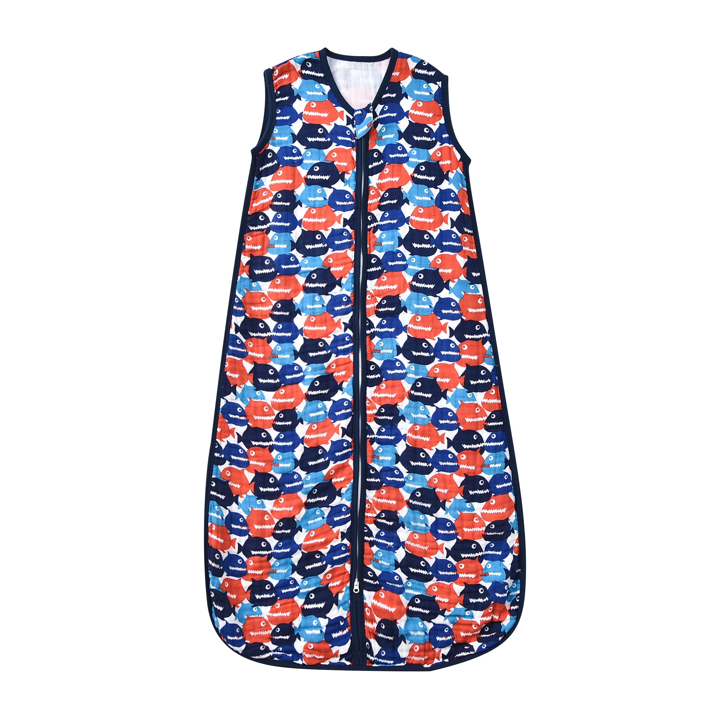 TADO MUSLIN zipper detail highlights durable construction and smooth operation.