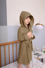 TADO MUSLIN toddler bathrobe closeup shows 2-layer muslin softness and premium organic cotton