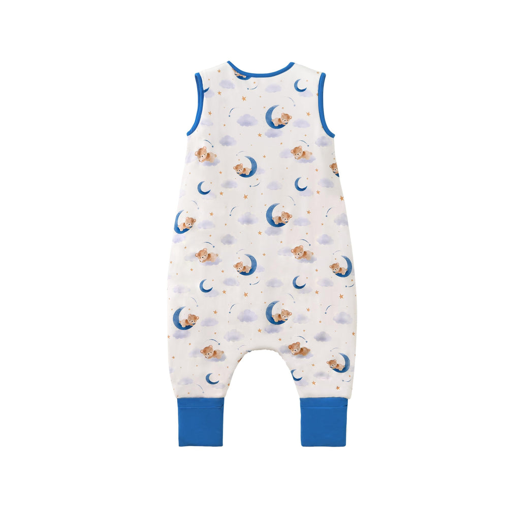 TADO MUSLIN walker-friendly legs open with foot covers enables easy mobility after wake-ups.