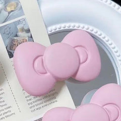 Tangseajiao alligator hair clips securely grip hair without slipping during active wear.