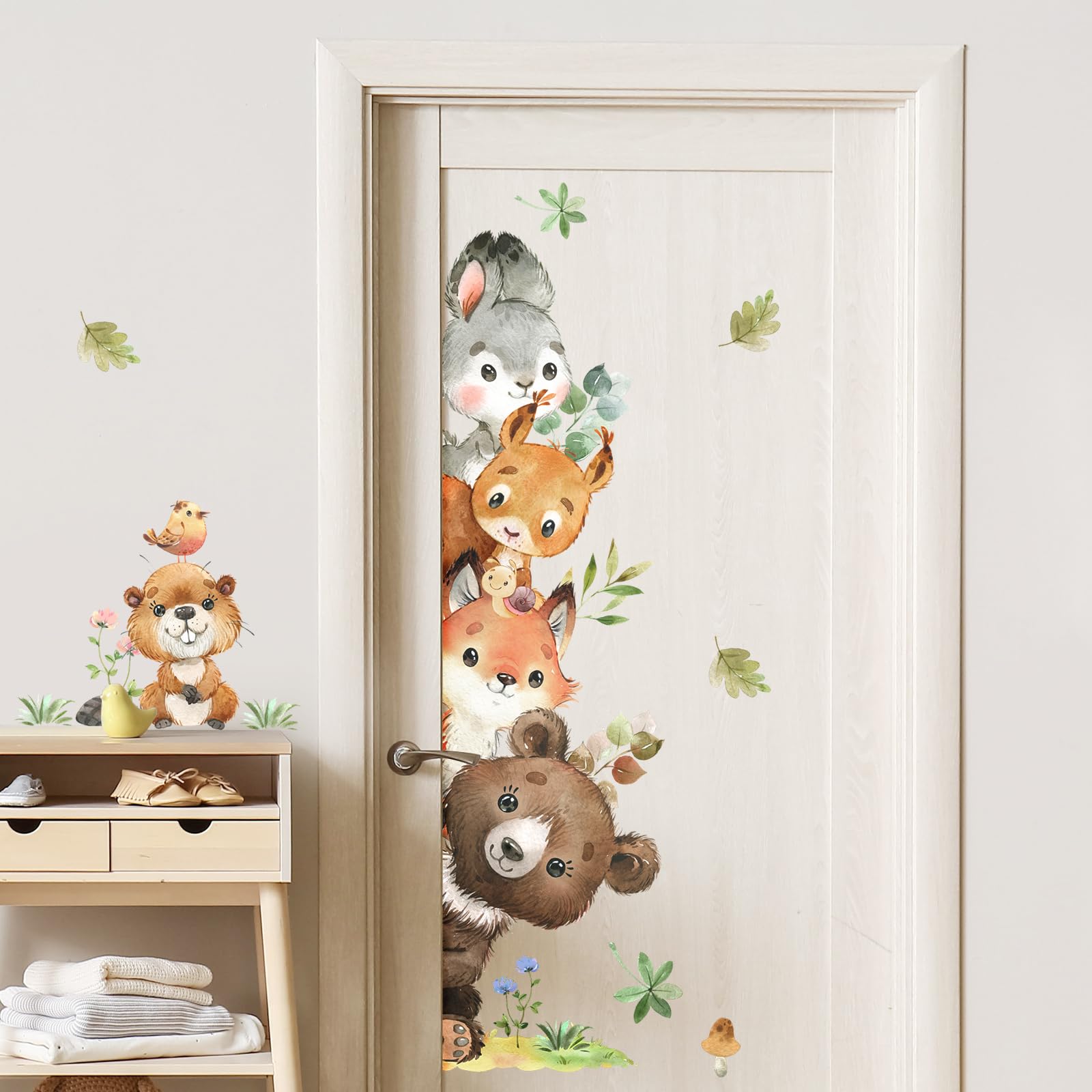 Tanlaby bear-fox-rabbit wall decal adds playful charm to kids’ rooms.