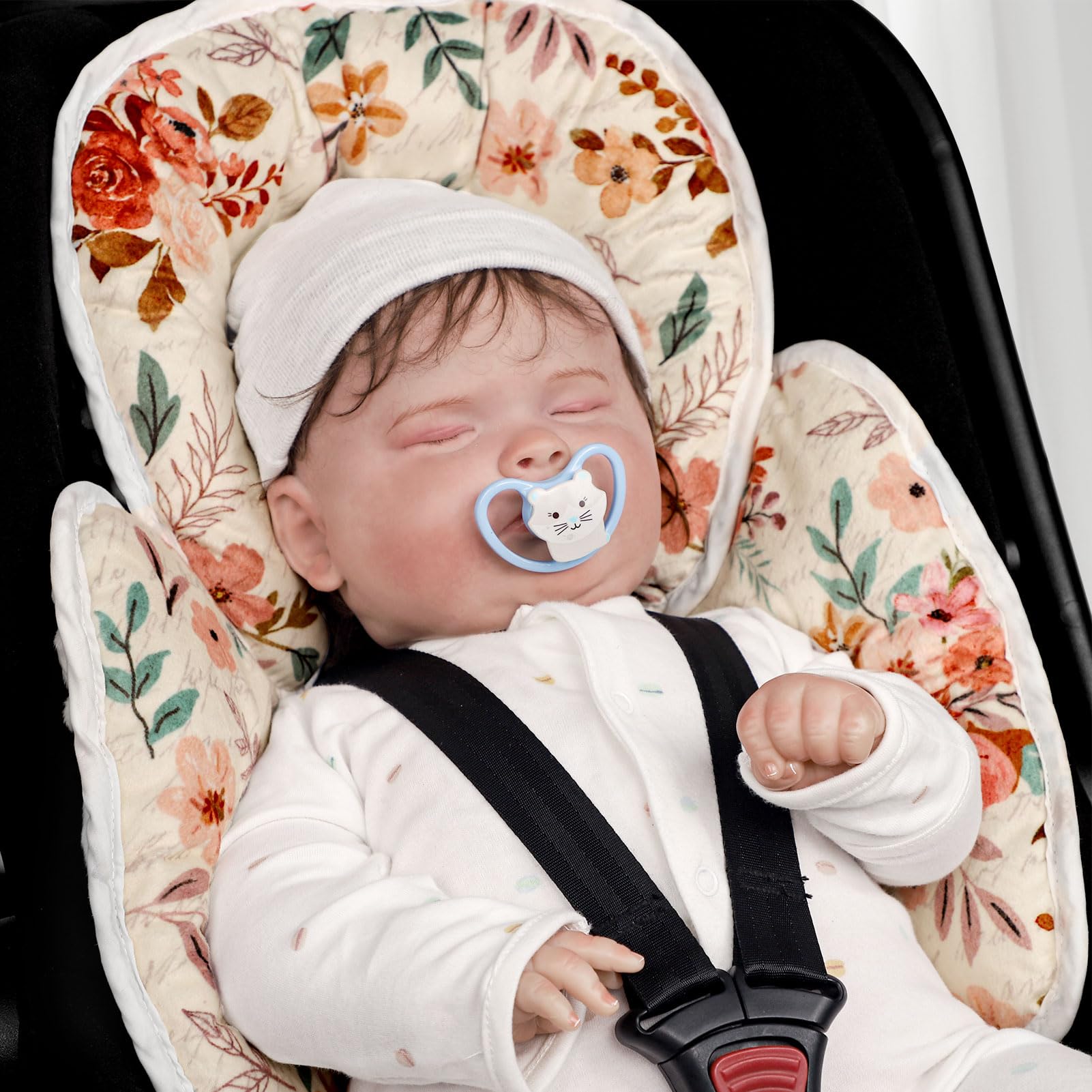 TANOFAR compatible with prams and swings for versatile baby transport.