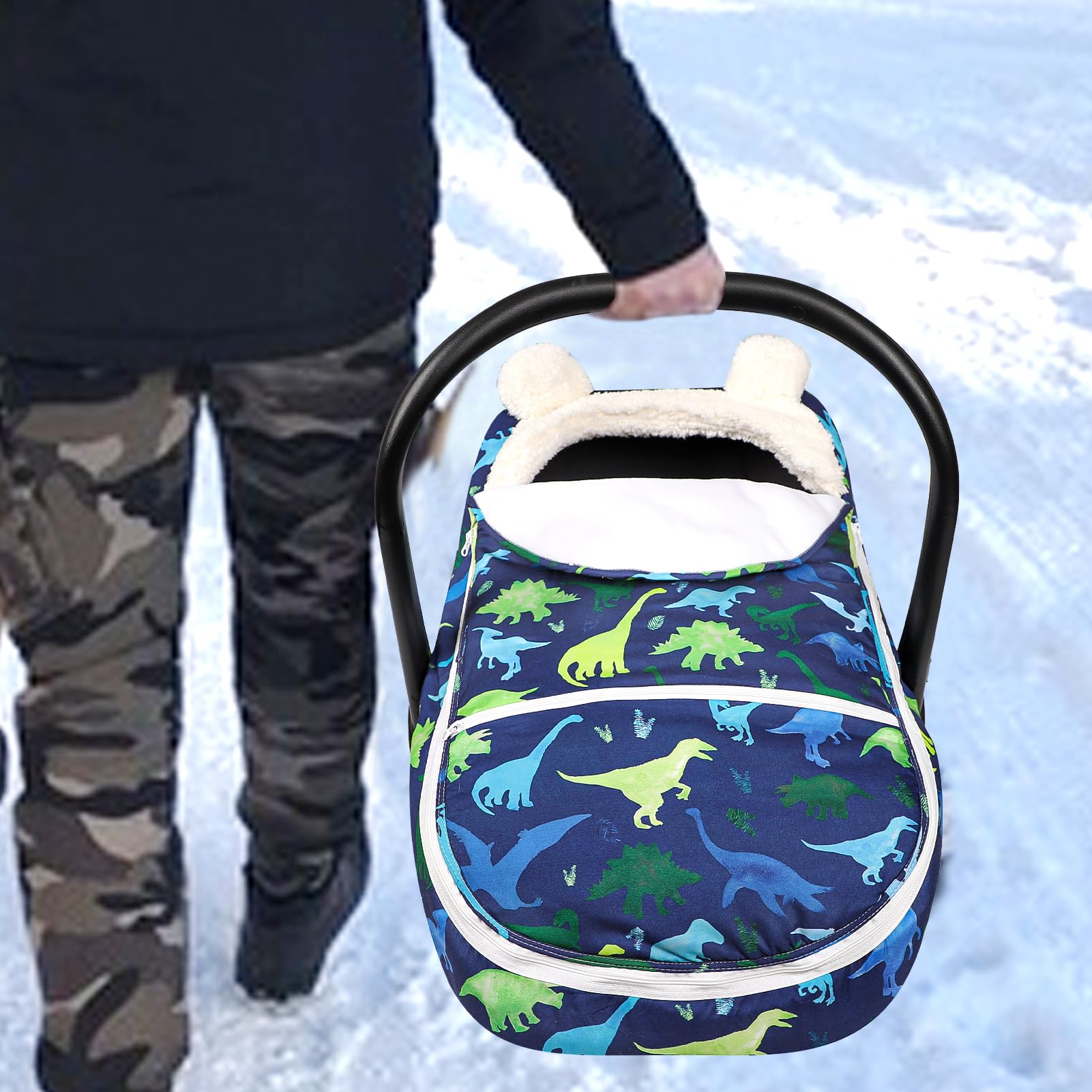 TANOFAR machine-washable carseat cover simplifies post-ride cleanup