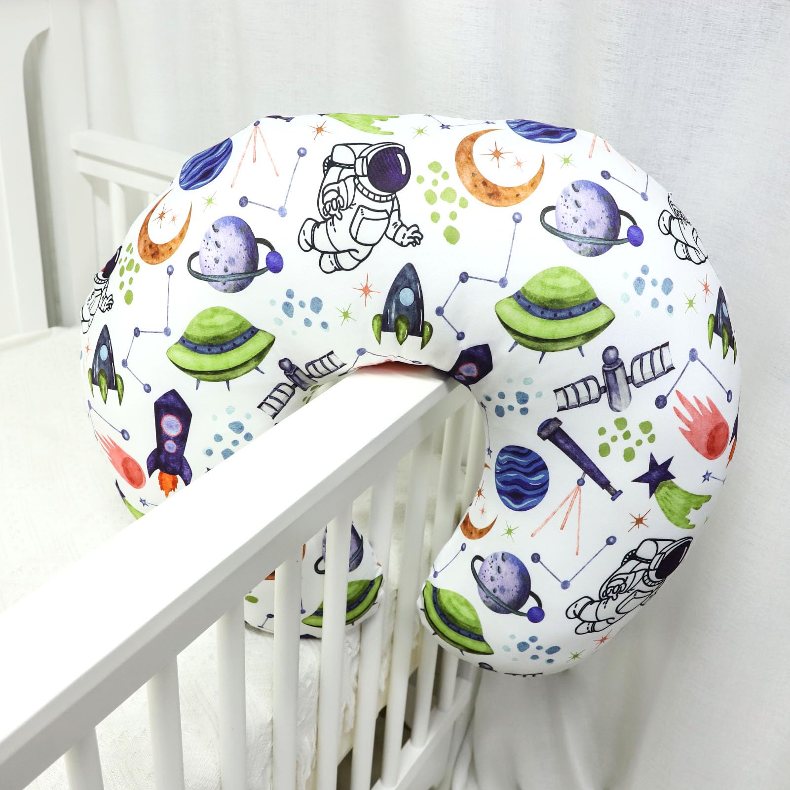 TANOFAR Space Shuttle cover presented as a charming baby shower gift for new parents.