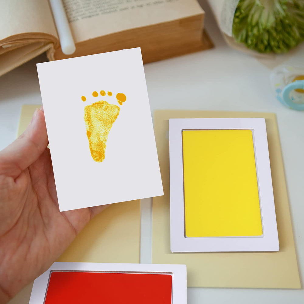 TaoBary pet paw print kit enables keepsake paw prints for dogs and cats.