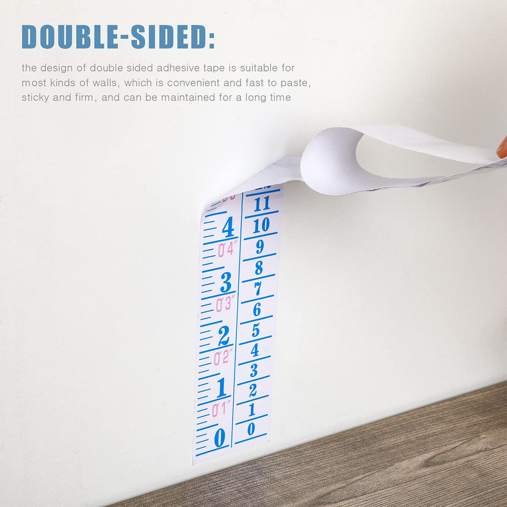 Tatuo adhesive tape close-up shows double-sided backing for quick sticking.