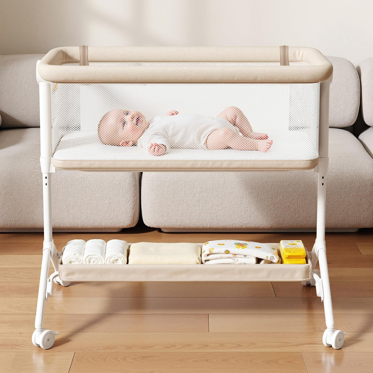 Taylengrow Baby bassinet bed-side sleeper all-mesh design delivers breathable airflow and quick night-time visibility.