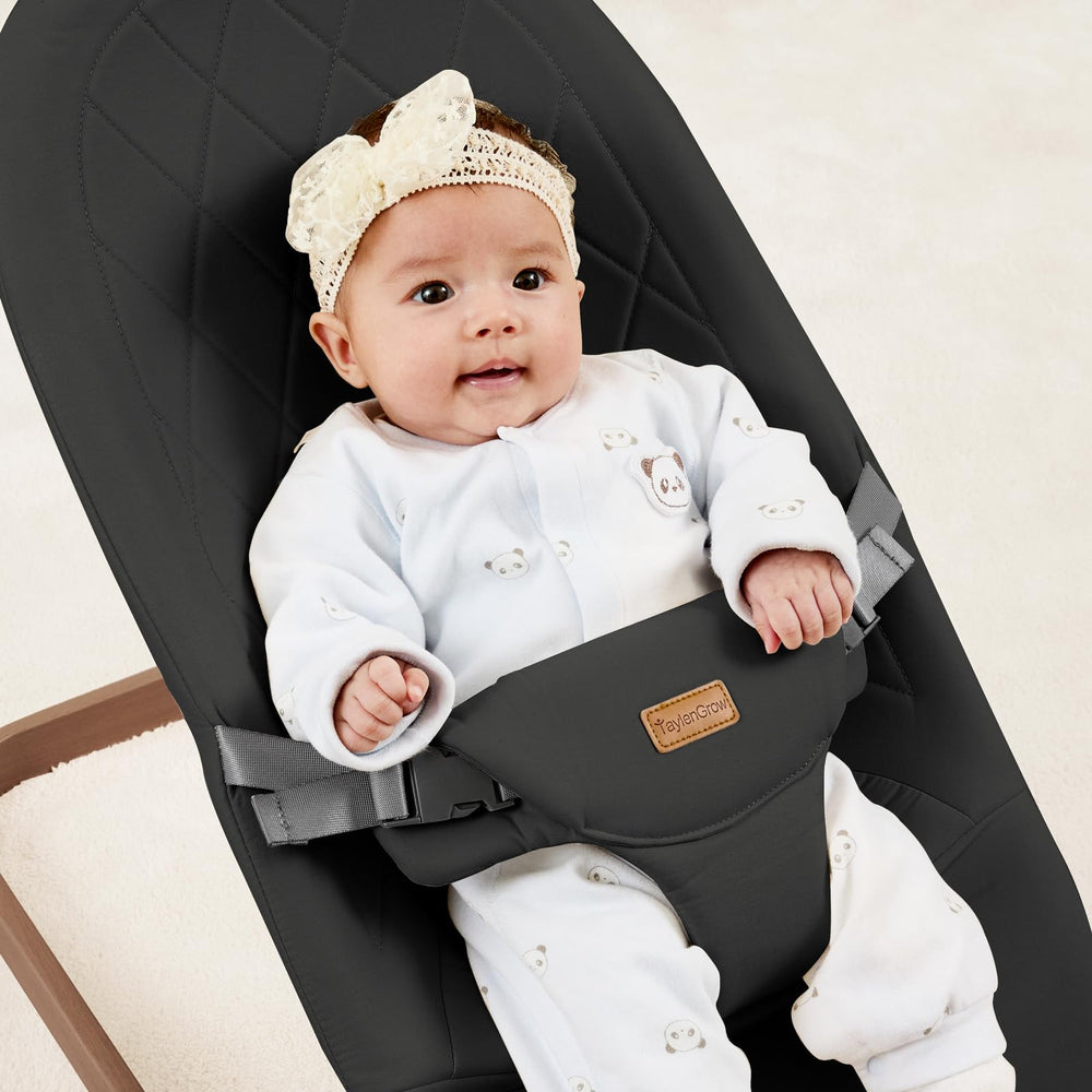 Taylengrow Baby Bouncer ergonomic-seat on display for comfortable lounging.