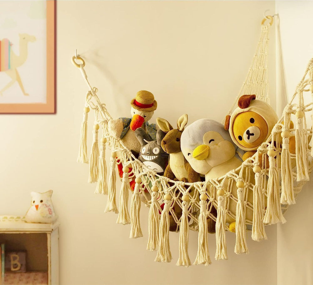 TCGPRO LED night light adds warm starry ambience.