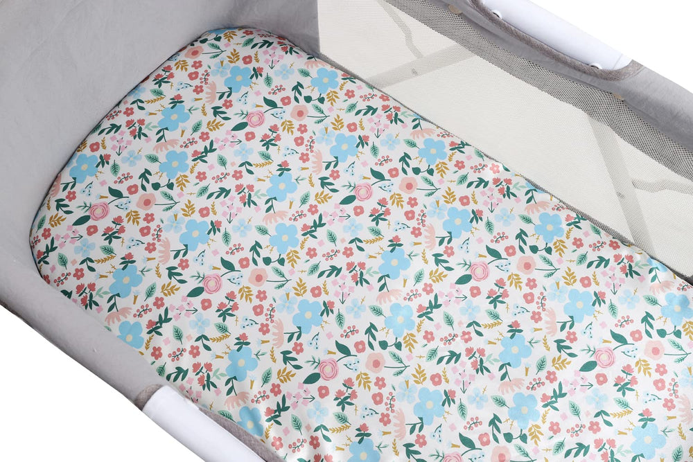Tcmyyund satin sheet keeps baby hair smooth and reduces friction.
