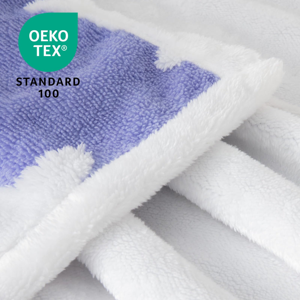 TCOYIWL 33x43 inch size suited for swaddling and playtime.