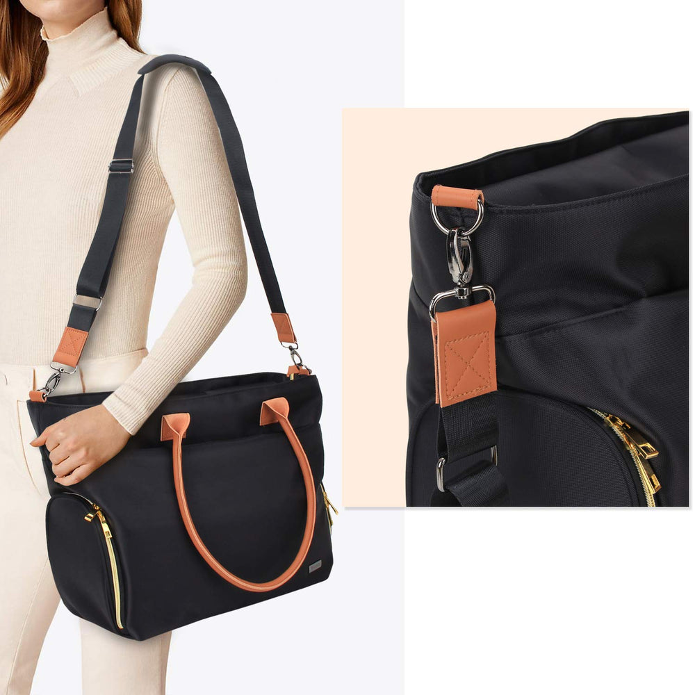 Teamoy front pocket helps organize small essentials at a glance.