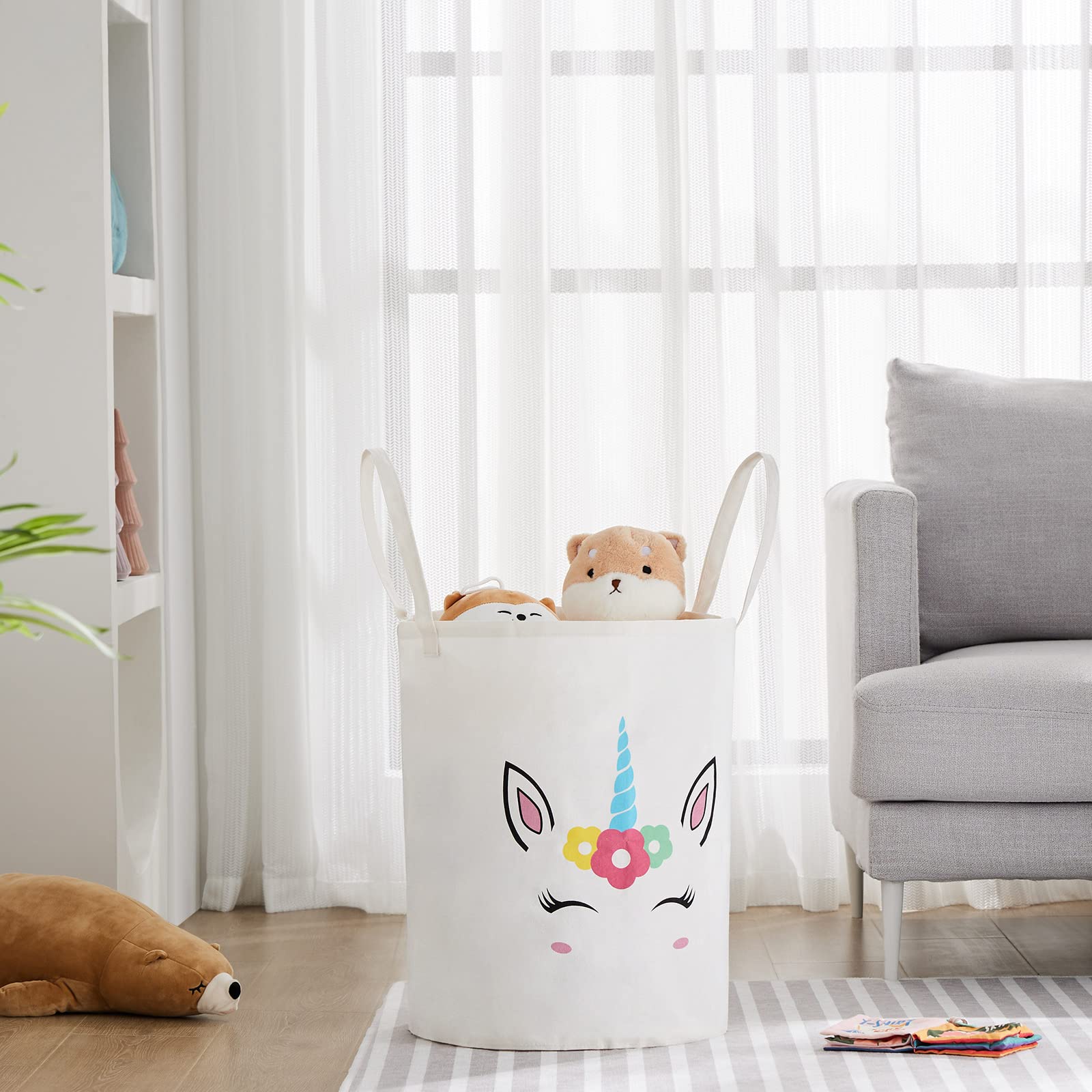 TECHMILLY basket shows linen and cotton material with lightweight sturdy feel.
