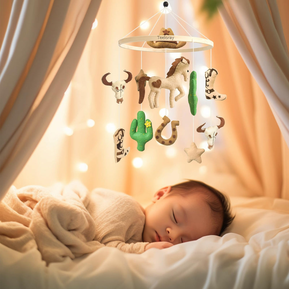 Teeloray baby mobile gift box presentation: ideal for baby showers and newborn celebrations.