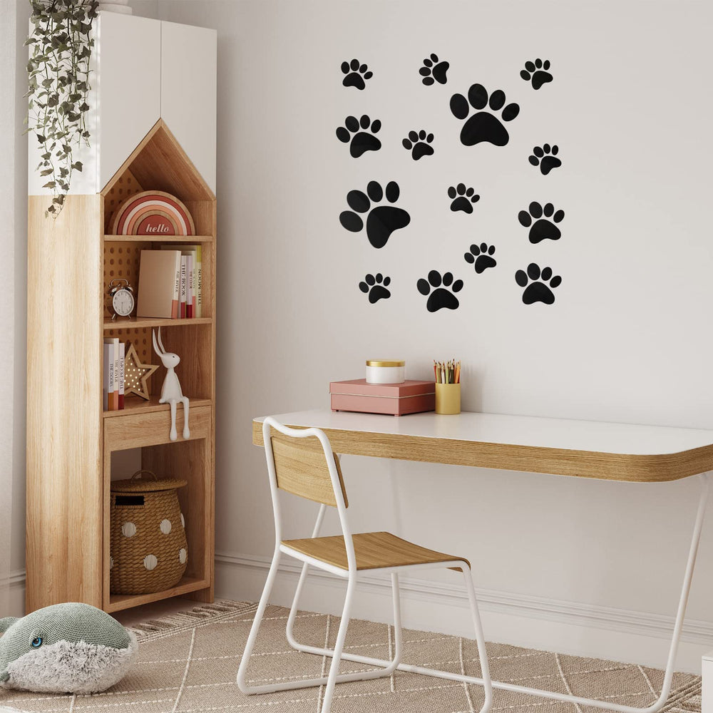 Tenare black paw decor features a glass-like shine for bathrooms or living rooms.