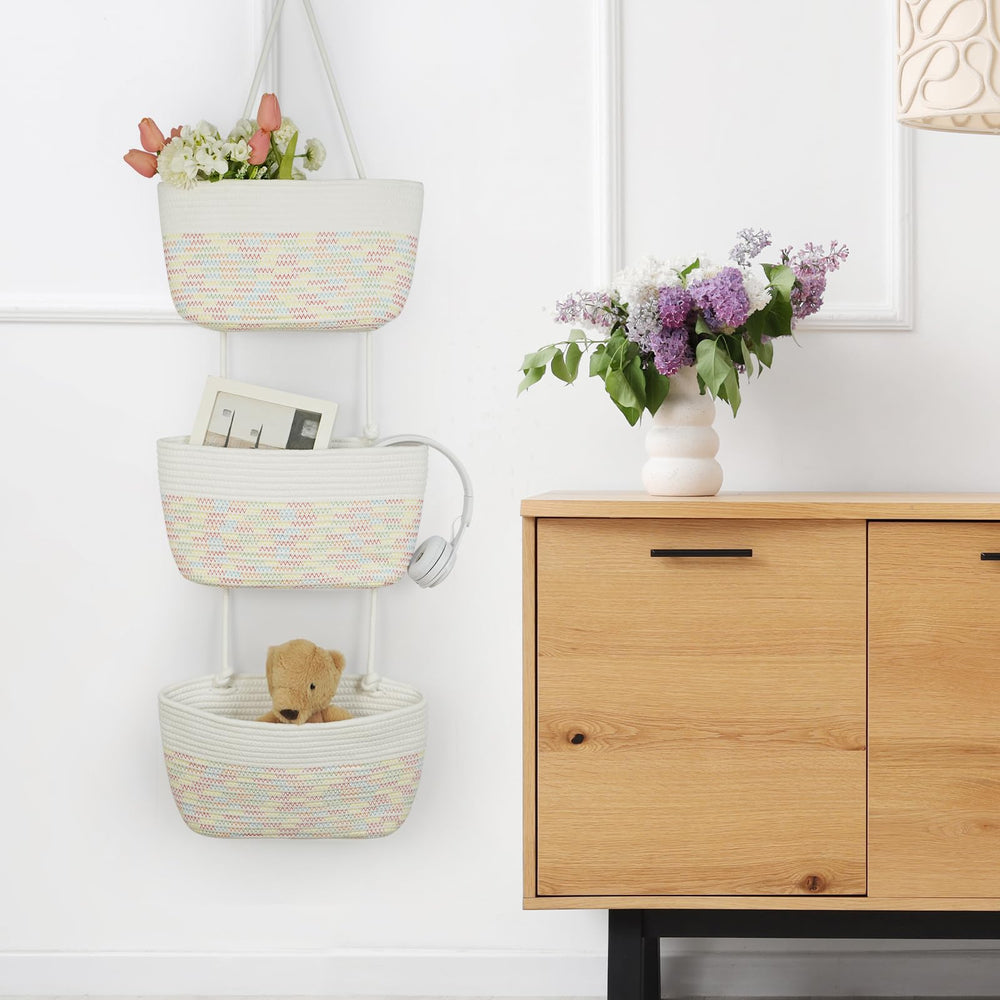TeoKJ toy storage use-case demonstrates clutter-reducing vertical shelving.