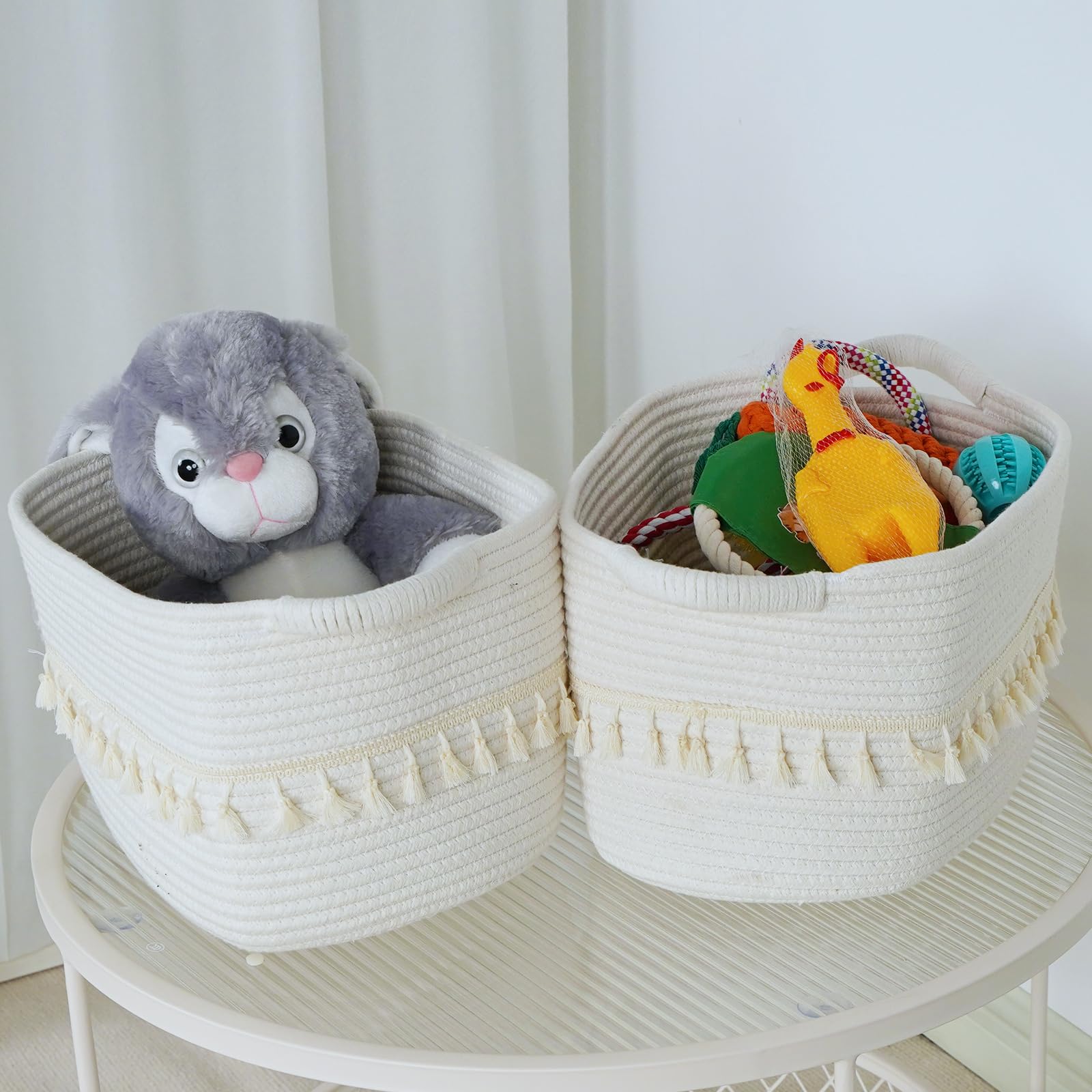 TeoKJ bathroom shelf basket keeps towels and toiletries tidy.