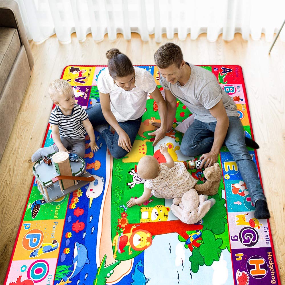 teytoy Baby Cotton Play Mat plush surface promotes soft texture during playtime.