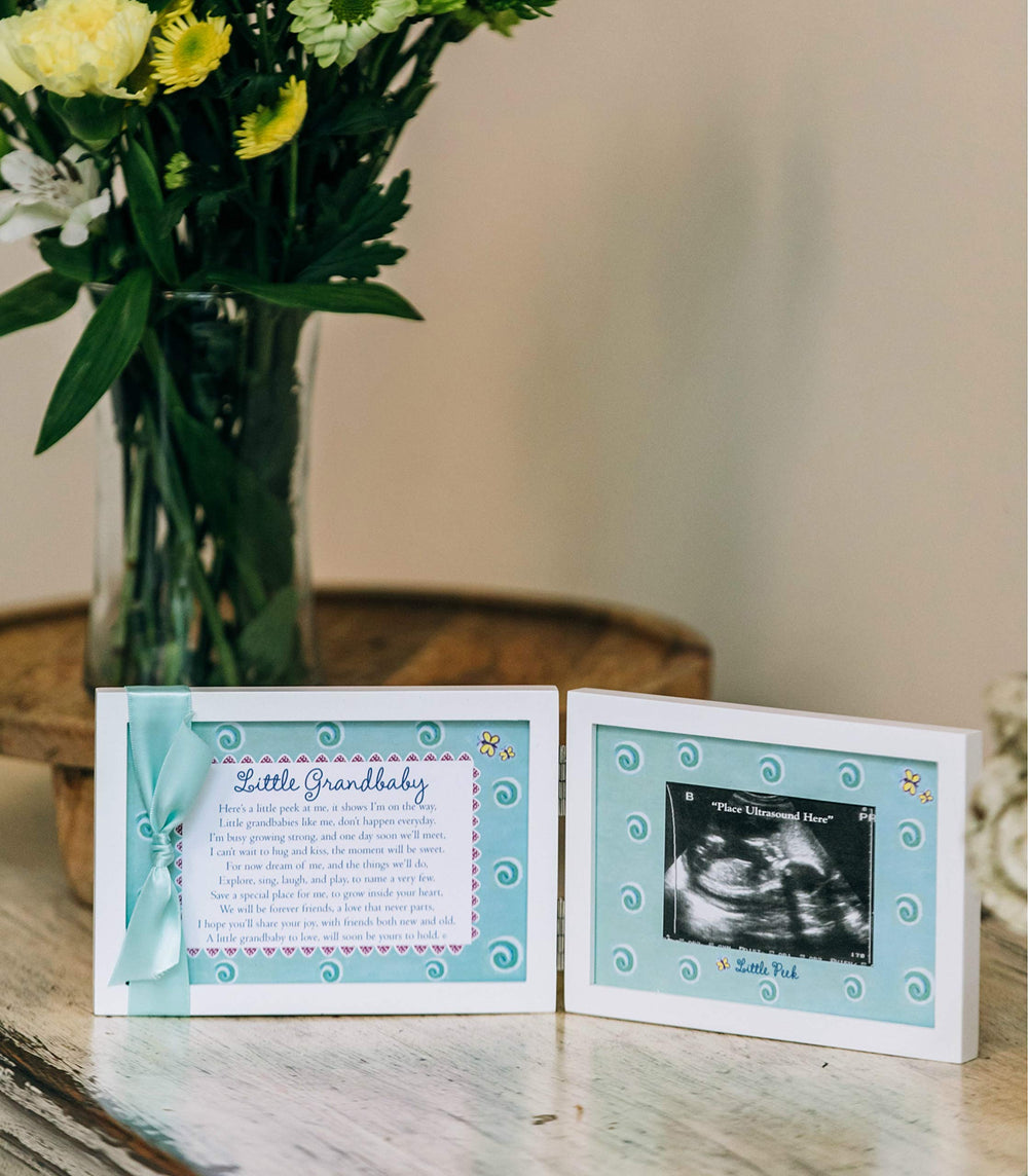 The Grandparent Gift Co Little Grandbaby frame outer 4x6 design with ultrasound opening