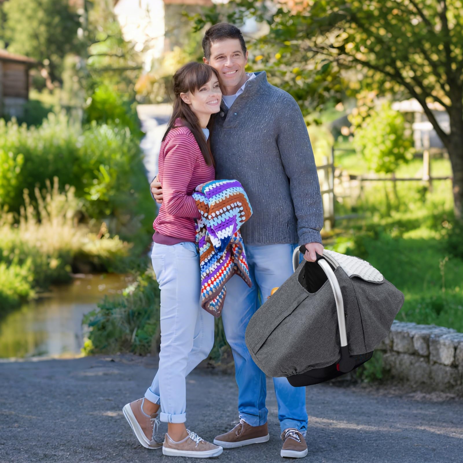 The KENKYO privacy shield and weather shield for outings with privacy and protection.
