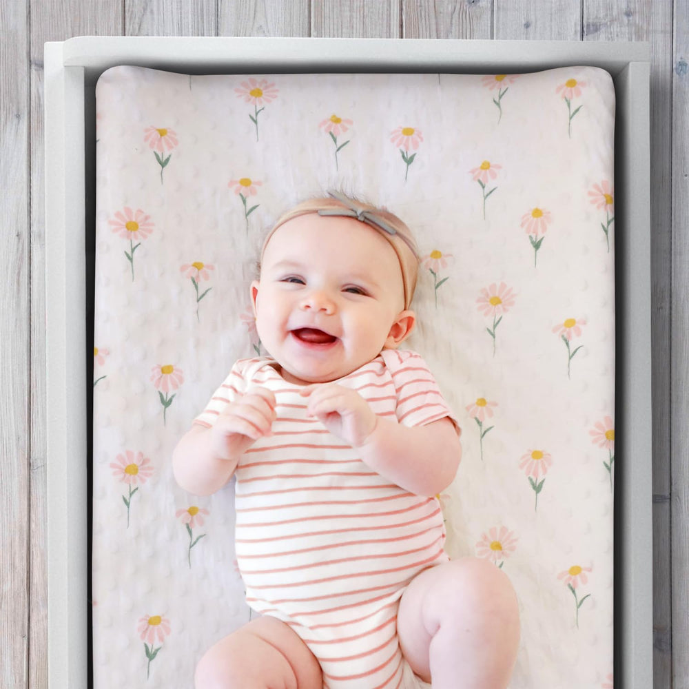 The Peanutshell elastic-bottom changing pad cover stays securely in place during use.