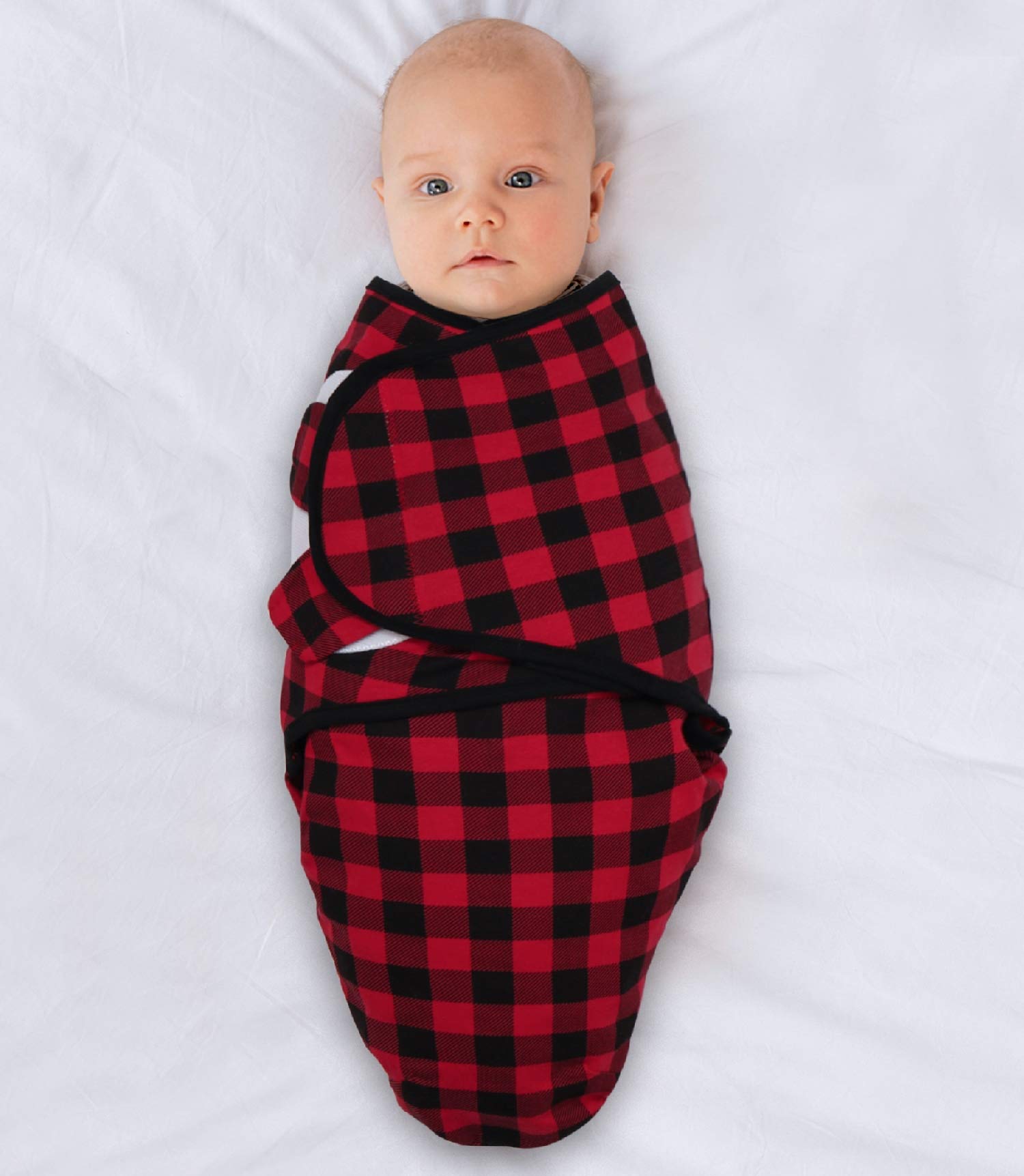 The Peanutshell forest-friends swaddle with wings: calm, customizable fit.