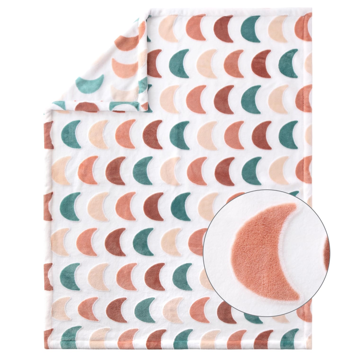 The Peanutshell Joshua Tree soft velour blanket for warmth and cuddles.