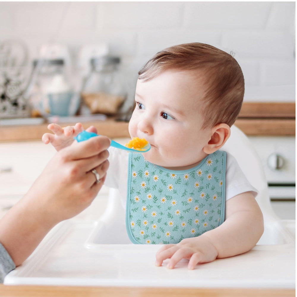 The Peanutshell machine-washable bibs simplify daily care and reusability.