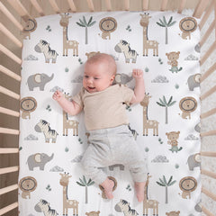 The Peanutshell organic cotton quilt offers soft, breathable warmth for naps.