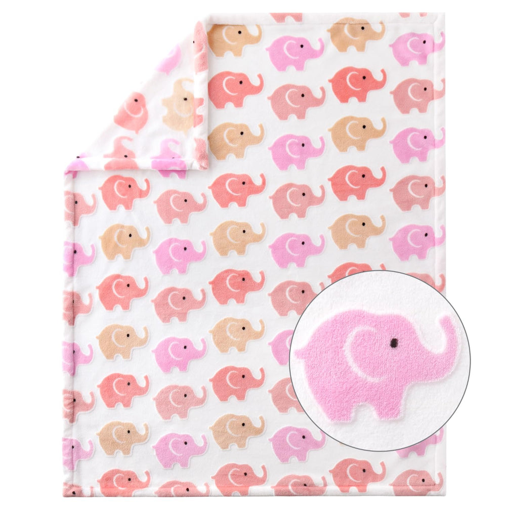 The Peanutshell reversible quilt provides two looks for flexible styling and cozy layering.