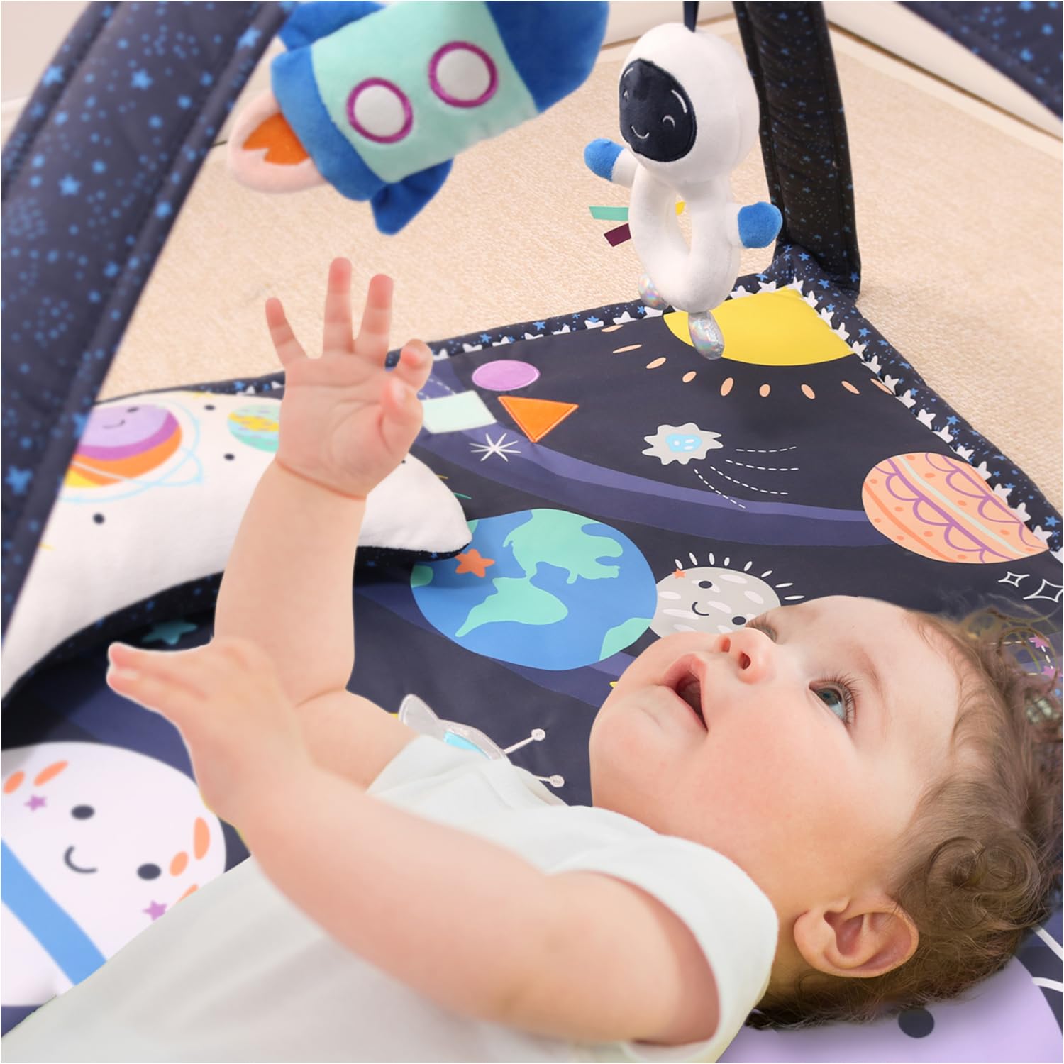The Peanutshell space theme with interactive toys encouraging exploration