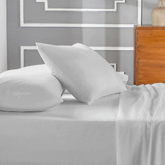 The Sky Bedding toddler pillowcase set hidden zipper closeup shows secure closure for a neat appearance
