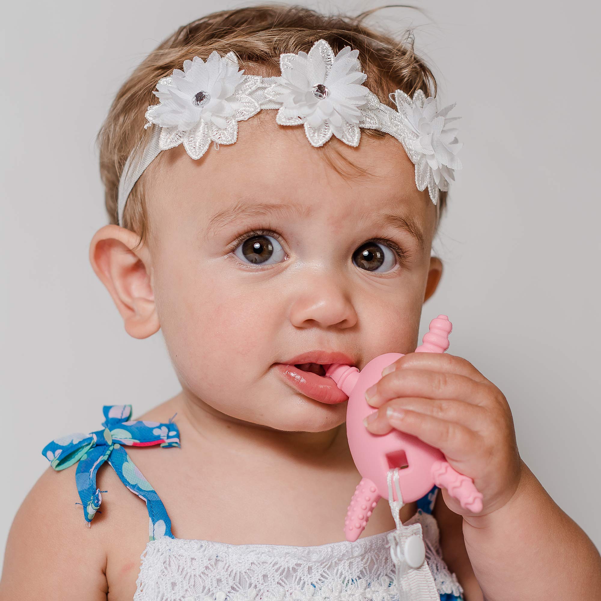 The Teething Egg can be frozen for a cooling relief during teething.