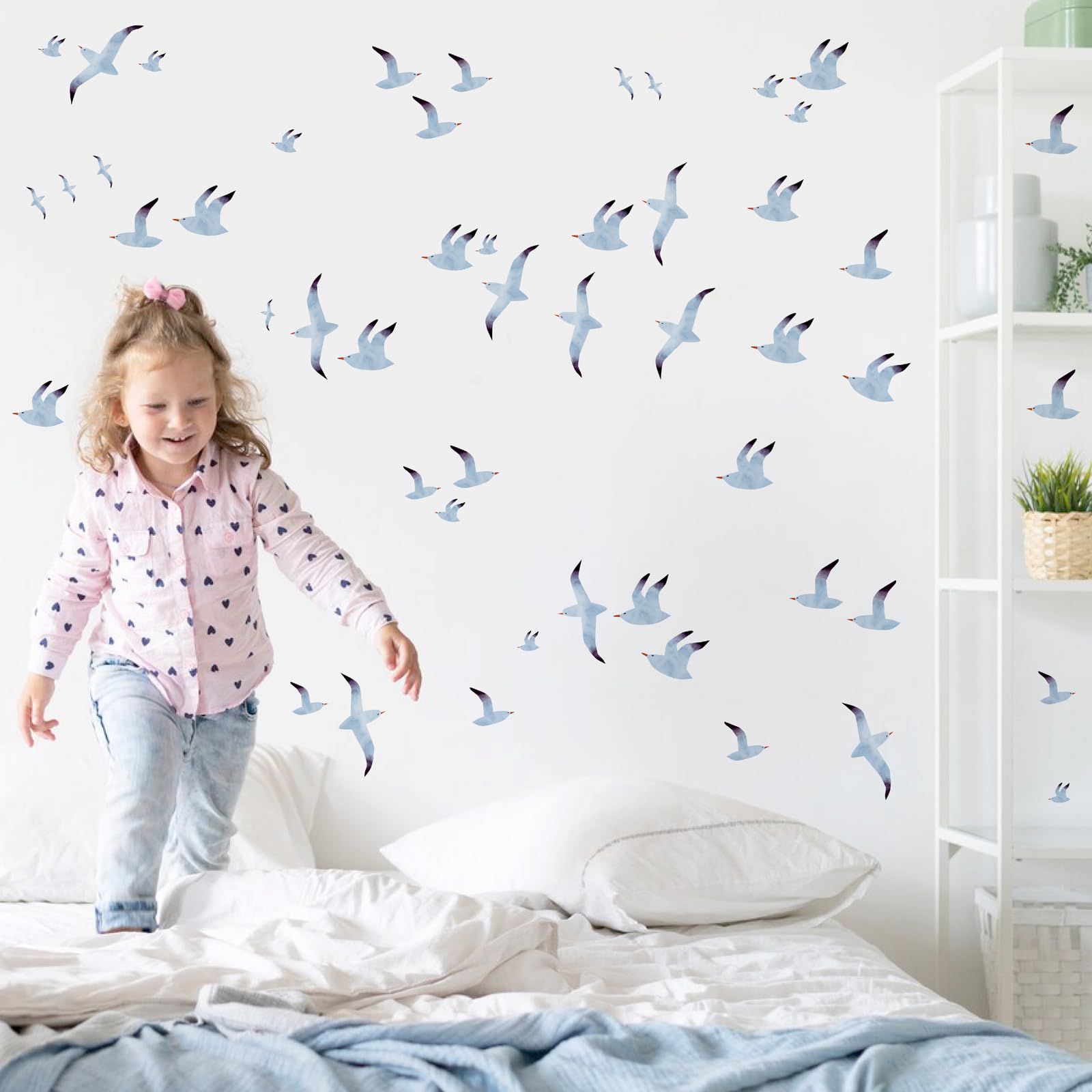 THEYGE Peel-and-stick seagull wall sticker for easy removal