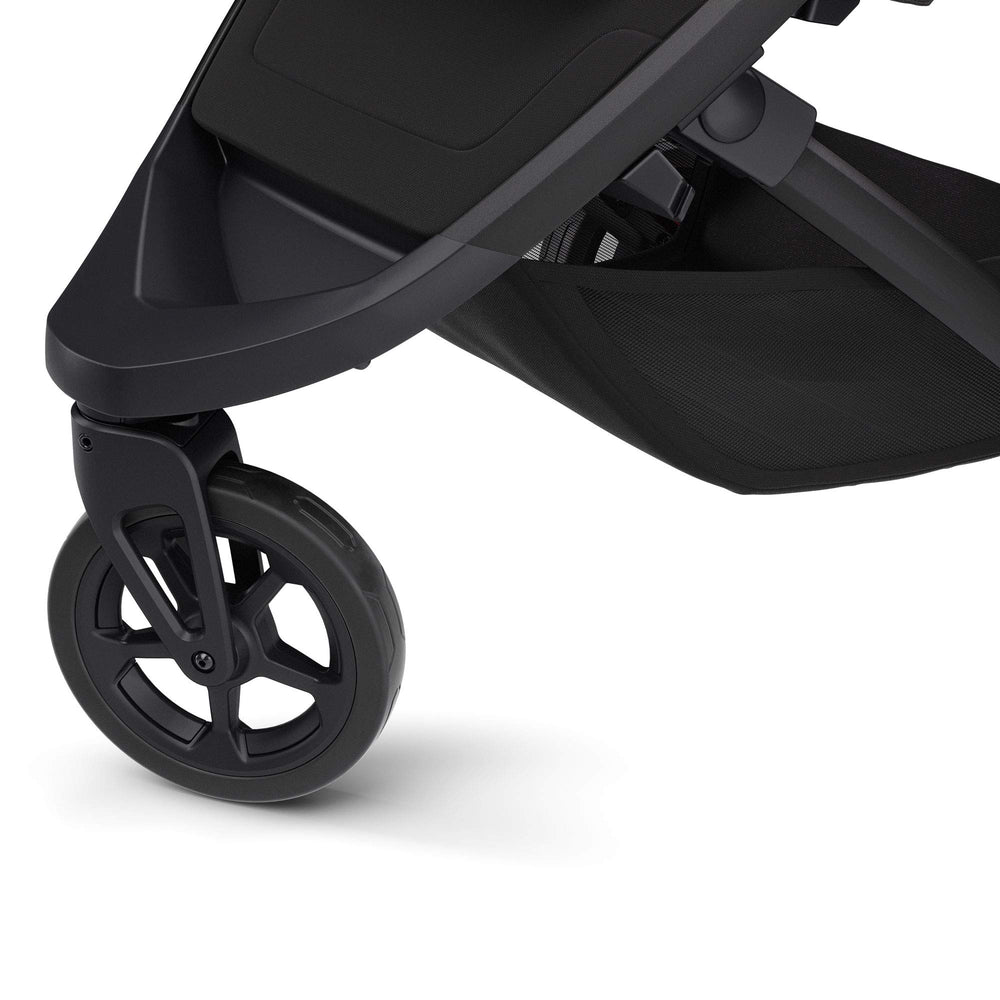 Thule Spring Stroller compact-fold-self-standing simplifies storage and transport.