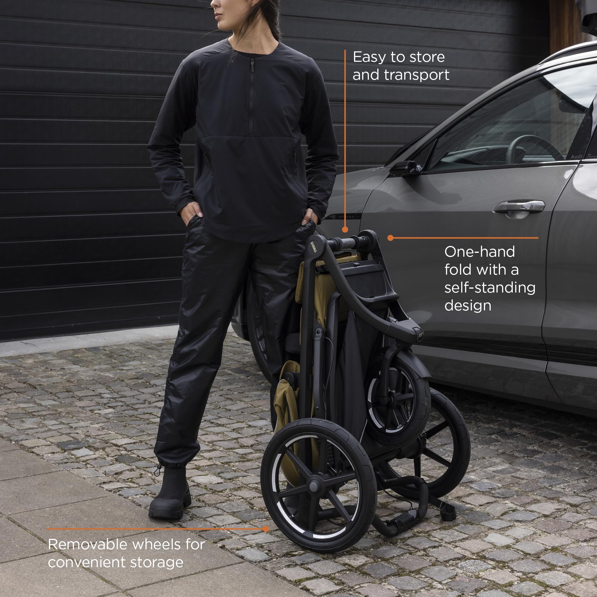 Thule Urban Glide 3 wide canopy with ventilation keeps sun and breeze balanced.
