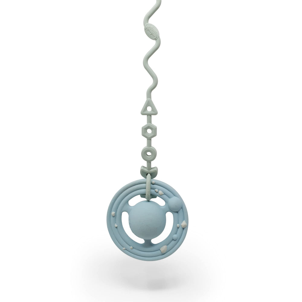 Thumble Squiggle Strap educational shapes encourage early shape recognition.