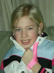 Thumbusters Pink thumb-glove provides a gentle reminder during bedtime and TV time.