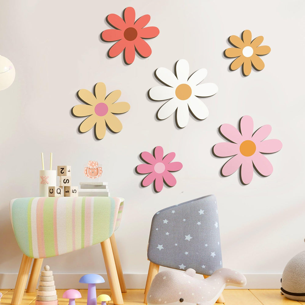 Thyle daisy wooden art mini-set for versatile wall display