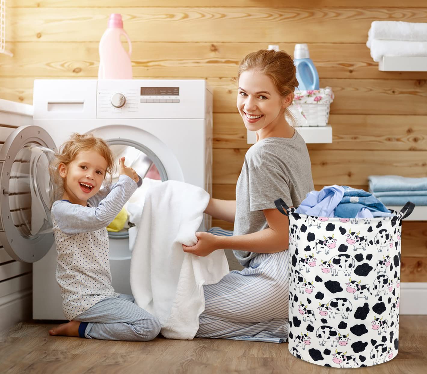 TIBAOLOVER cow-pattern room decor adds playful charm to a kids’ space